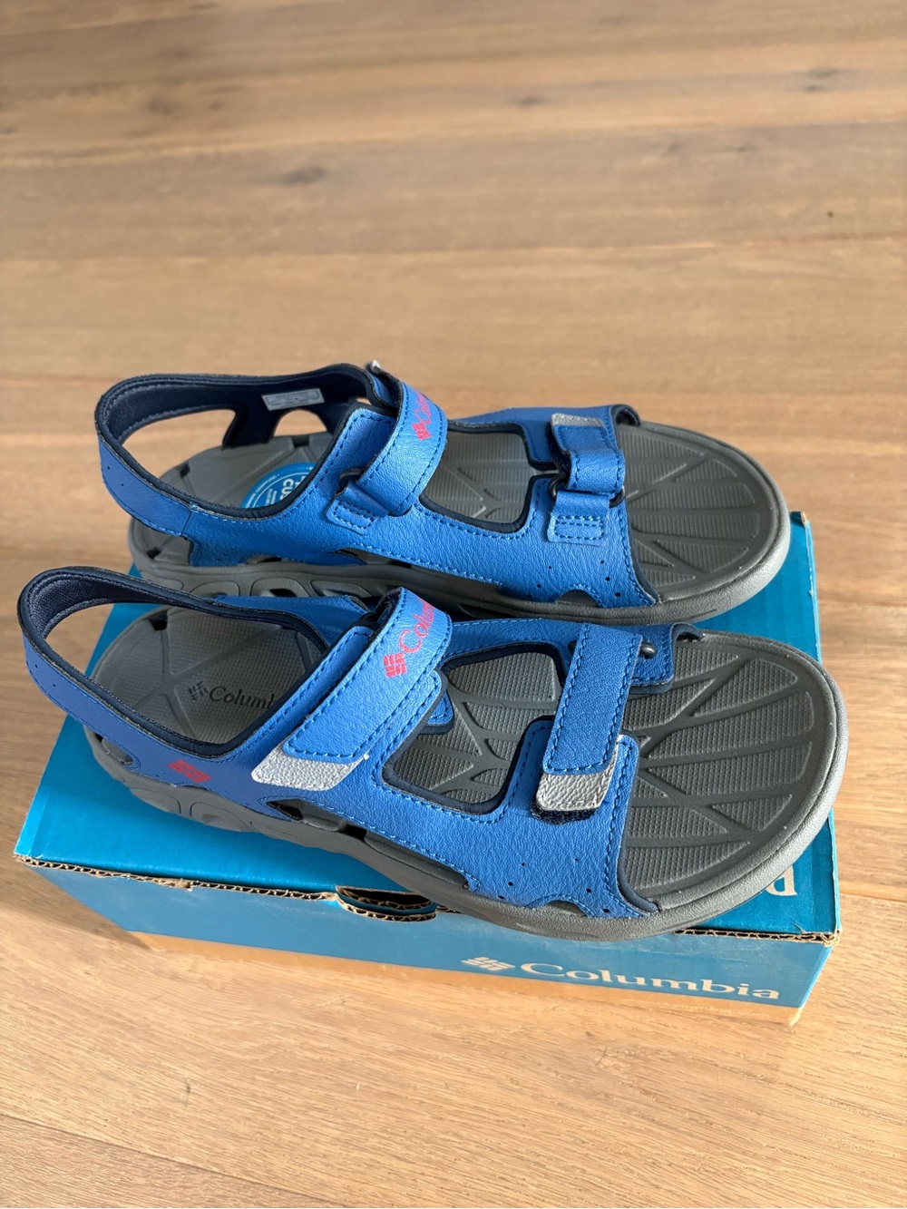 Columbia techsun youth sandals